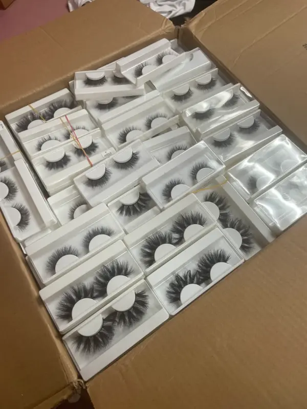 Mink Lashes Wholesale Bundles Premium Lashes, Natural Length Lashes, Dark Lashes, Mink Lashes, Mink Strips, Mink Falsies, Thick Mink Lashes